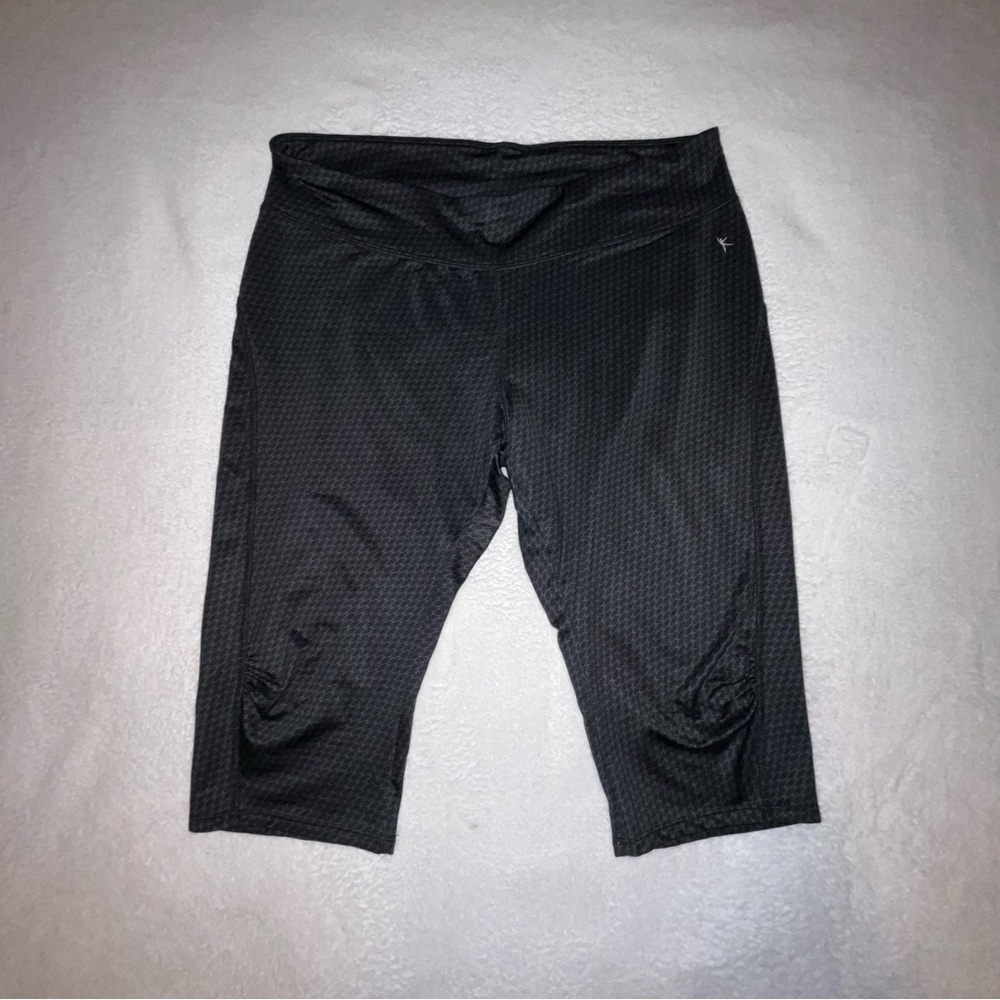 Black Athletic capri leggings Shorts